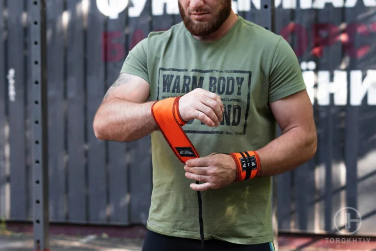 wrist wraps