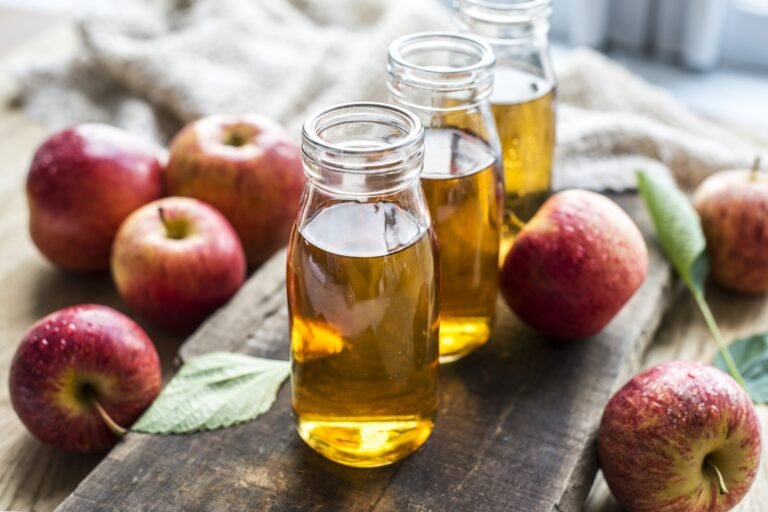 apple cider vinegar and apple cider